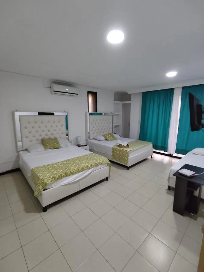 Apartamento 1IF 2-1 APARTAMENTO CON BALCON En CARTAGENA CERCA AL MAR CON AIRE ANDICIONADO Y WIFI